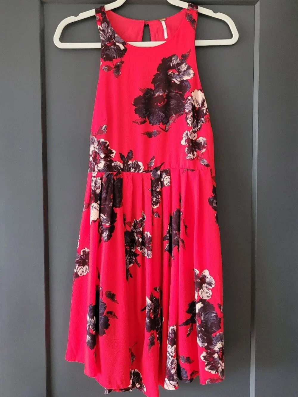 Free People Flutterby Dress - Red Floral  in like new condition!